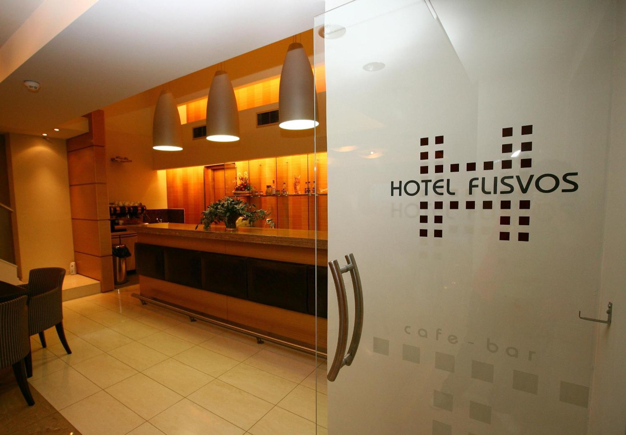 Hotel Flisvos 칼라마타 외부 사진